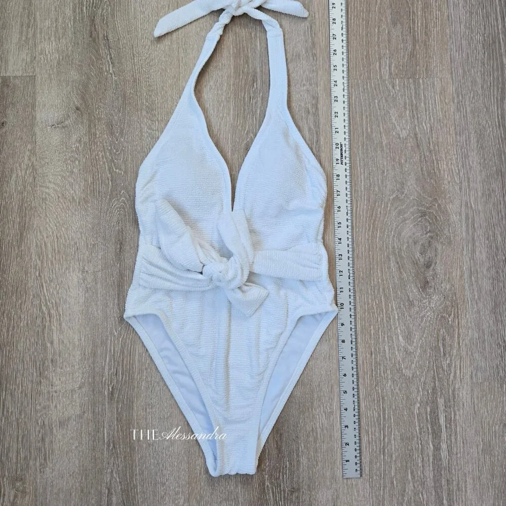 Lulus Sunny Day Babe White Halter One Piece Swimsuit Sz XS New Without Tags $59